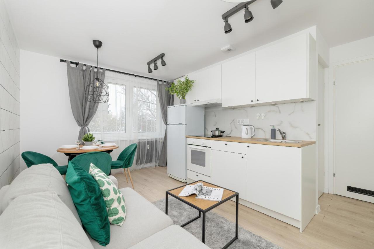 Modernly Arranged Apartments In Katowice By Noclegi Renters Екстер'єр фото